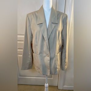 Vintage Pykettes Lightweight Blazer. No size or material label. Probably a M.